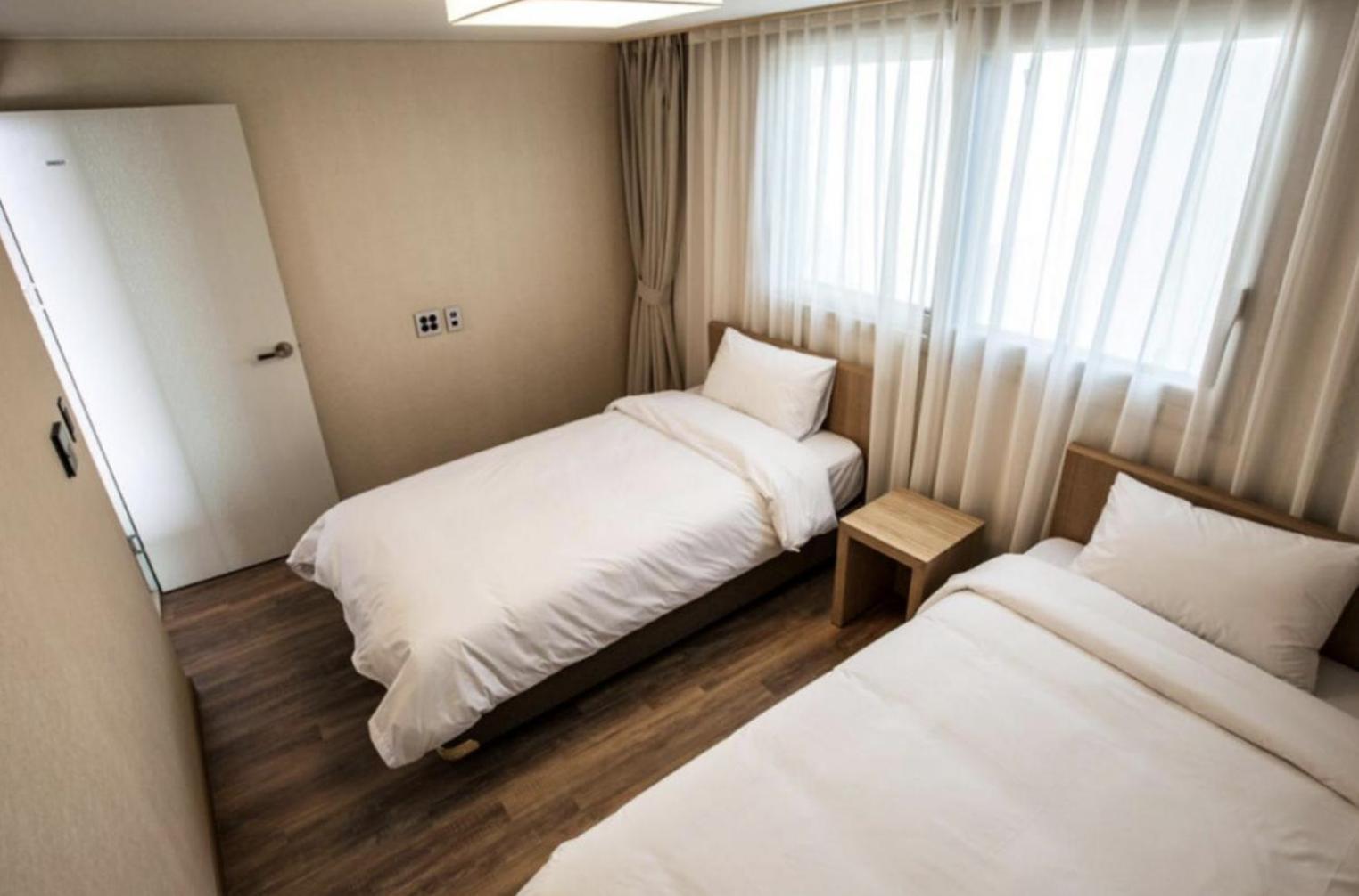 Suave Hotel Seogwipo Zewnętrze zdjęcie